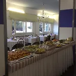 Marina Hotel 3*