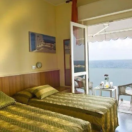 Marina 3* 塞勒里古