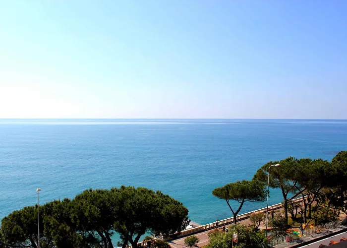 Ξενοδοχείο Marina 3*