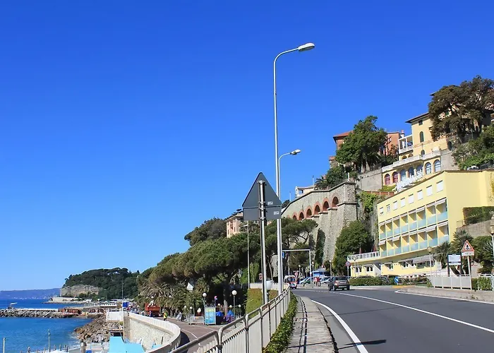 Marina Ξενοδοχείο Celle Ligure