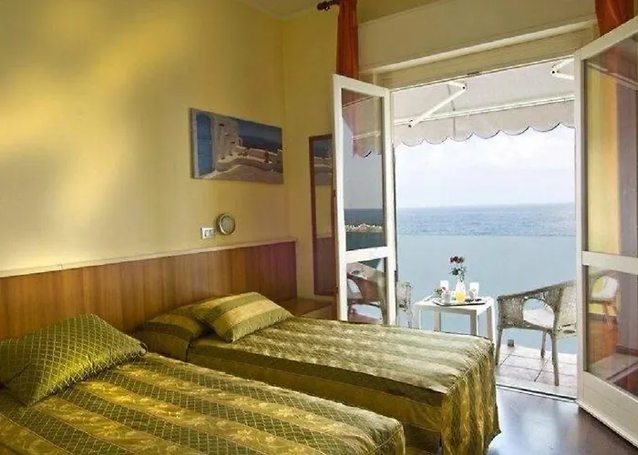 Marina 3* Celle Ligure